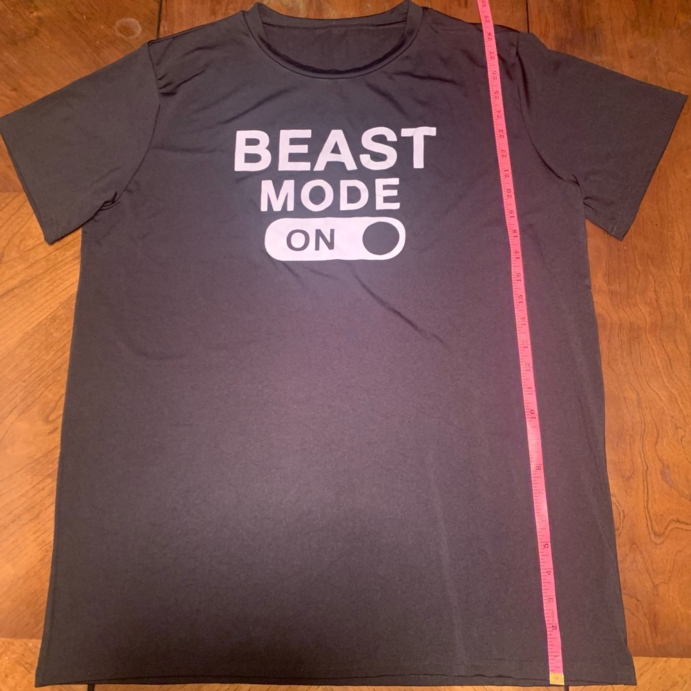 Mens’ Black Anti-Wrinkle Graphic Tee (Size: 4XL)